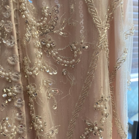 Stunning Hand Beaded Art Deco Wedding Dress (894) - Picture 14 of 16